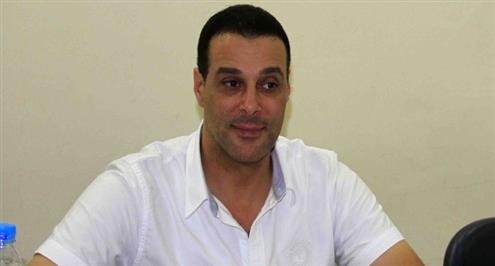 عبدالفتاح يفكر في تقديم استقالته من رئاسة لجنة الحكام